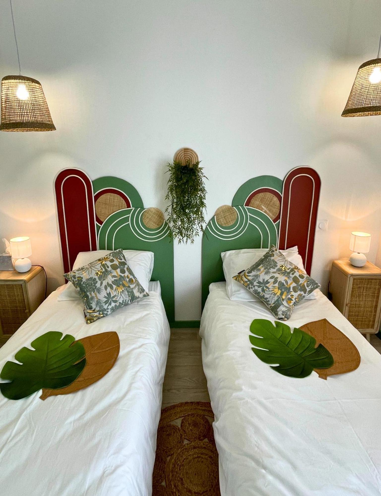 Boudoir - Clim-Wifi-Twin-Gare Apartment Lourdes Ngoại thất bức ảnh