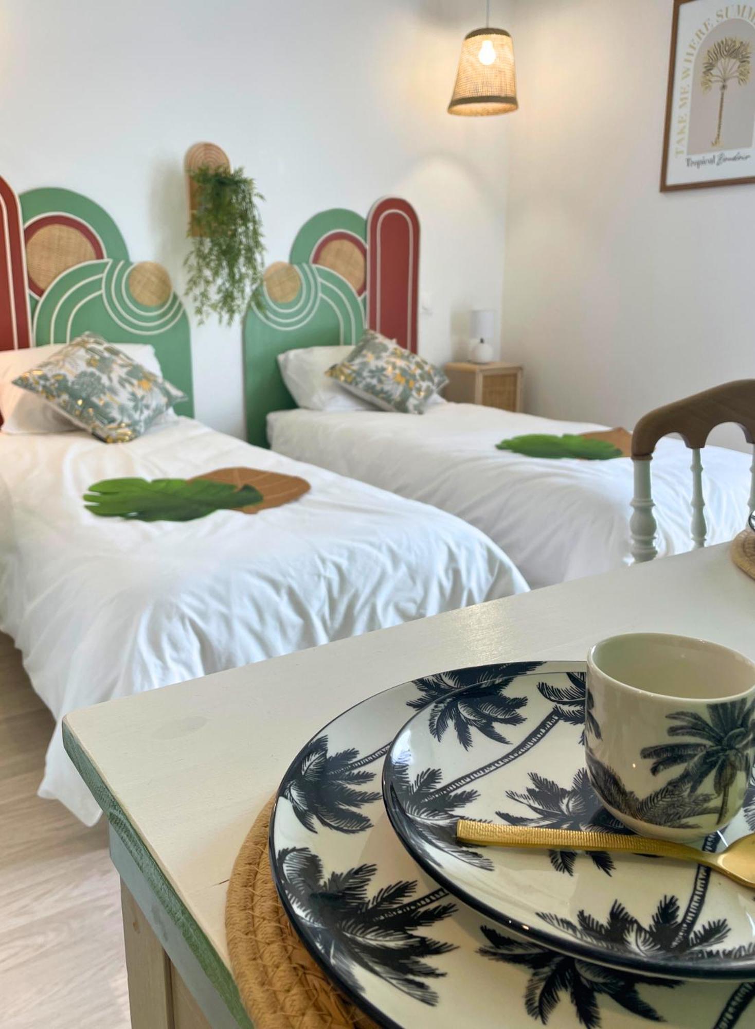 Boudoir - Clim-Wifi-Twin-Gare Apartment Lourdes Ngoại thất bức ảnh