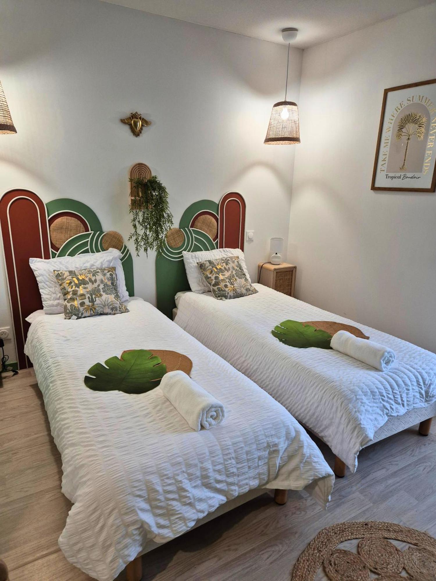 Boudoir - Clim-Wifi-Twin-Gare Apartment Lourdes Ngoại thất bức ảnh